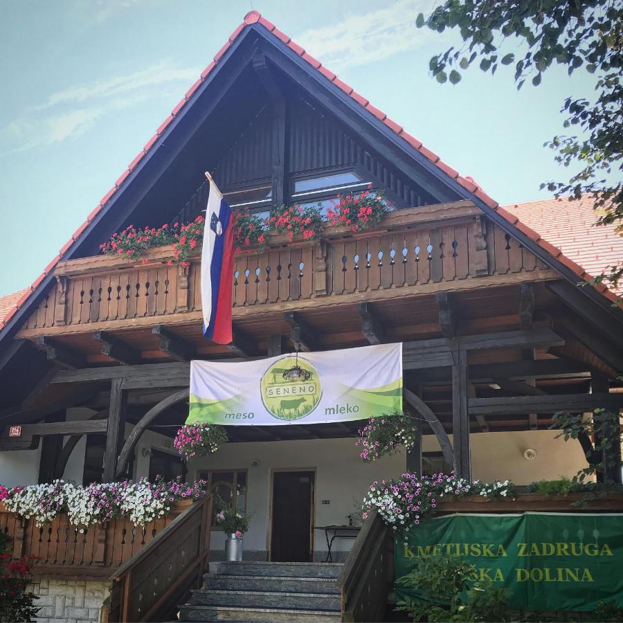 Country House Apat Sostanj Exterior photo