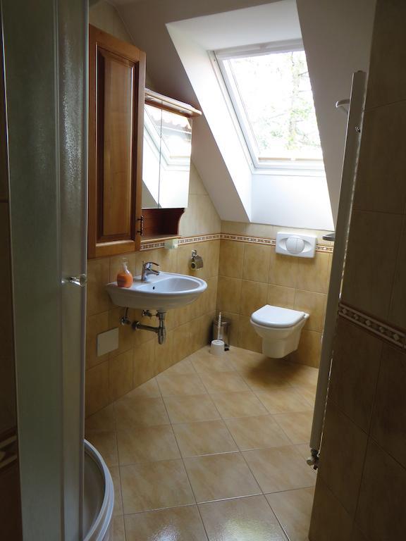 Country House Apat Sostanj Room photo